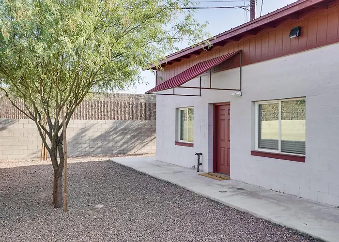 Holiday home 1 Mi To Arizona Stadium Charming Condo! *